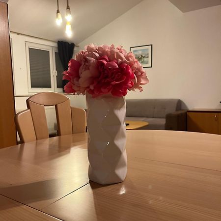 J-Max Apartment Bled Bagian luar foto