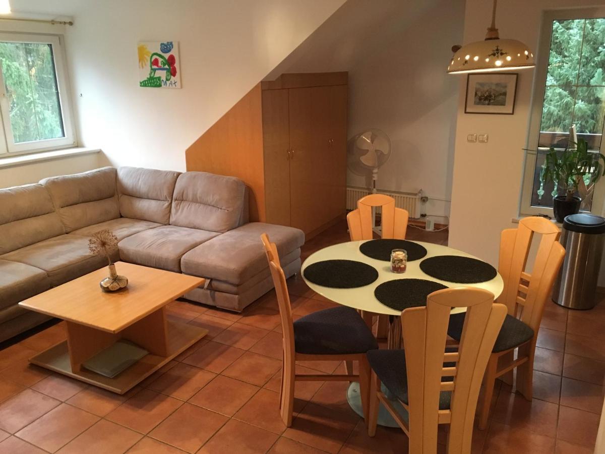 J-Max Apartment Bled Bagian luar foto