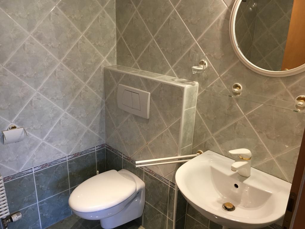 J-Max Apartment Bled Bagian luar foto